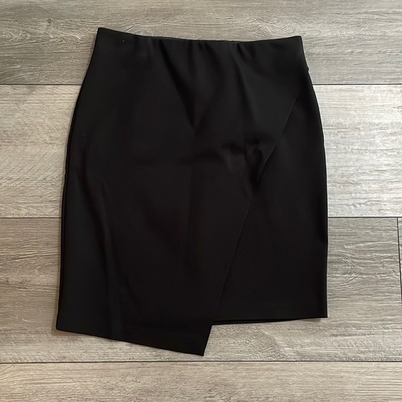 1.State, Asymmetrical Black Pencil Skirt,‎ Size 2 - Picture 1 of 4